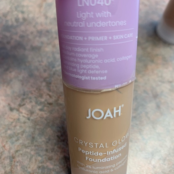 Make up lot - Picture 3 of 5